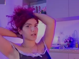 MADDYS-TONE's Live Sex Cam Show