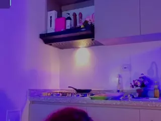 MADDYS-TONE's Live Sex Cam Show