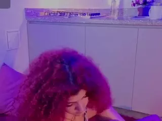 MADDYS-TONE's Live Sex Cam Show