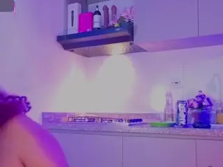 MADDYS-TONE's Live Sex Cam Show