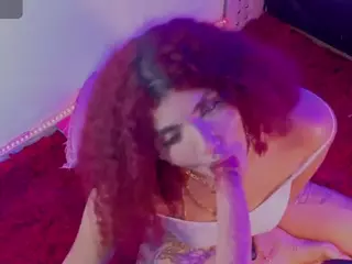 MADDYS-TONE's Live Sex Cam Show