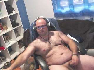 ravingr4d4 webcam model