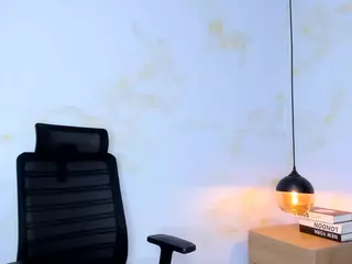africa-holmes's Live Sex Cam Show