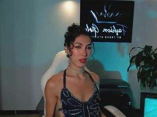  allicemackenzie chat room