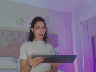 allicemackenzie webcam