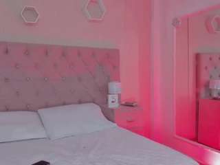 allicemackenzie Live Webcam on CamSoda