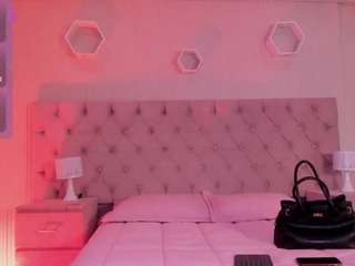 allicemackenzie webcam