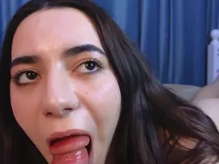 IlonaHolmes's Live Sex Cam Show