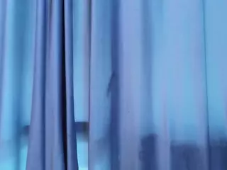 IlonaHolmes's Live Sex Cam Show