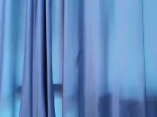 IlonaHolmes's Live Sex Cam Show