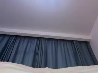 IlonaHolmes's Live Sex Cam Show