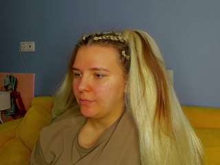 jenny-jimmy's CamSoda show and profile