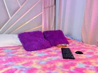 liarussell from CamSoda is Freechat
