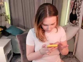 MaryWaddell's Live Sex Cam Show