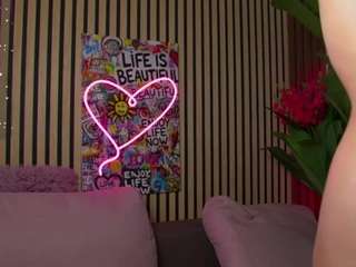 melaniatress chaturbate