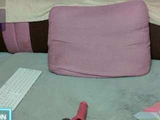 MelaniaTress live webcam show