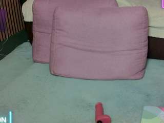 MelaniaTress live webcam show