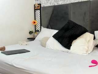 milaadams Live Webcam on CamSoda