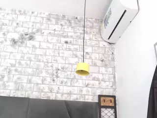 MilaAdams's Live Sex Cam Show