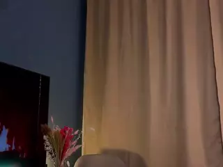 Sunnheart's Live Sex Cam Show