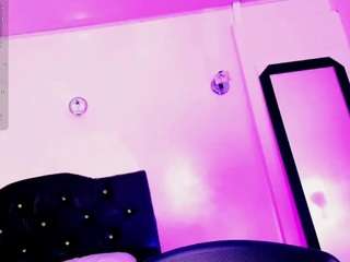 rosedewitt Live Webcam on CamSoda