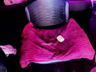 rosedewitt's CamSoda show and profile