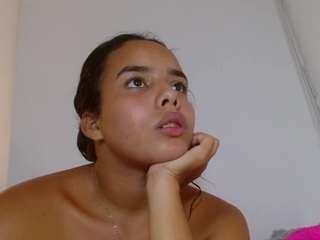 Roxy-Stone1