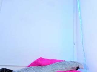 roxy-stone1's CamSoda show and profile