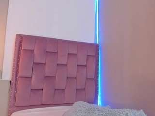 roxy-stone1's CamSoda show and profile