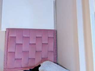 Roxy-Stone1