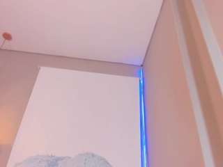 roxy-stone1 live webcam show