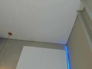 roxy-stone1 live webcam show