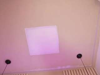 Live webcam model lilacohen on Soda Cams