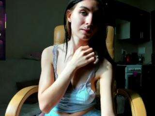 Emma live webcam show