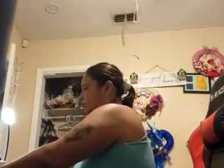bigolemini Live Webcam on CamSoda