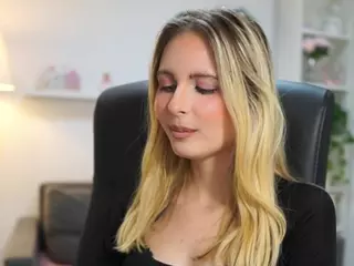 catecrago's Live Sex Cam Show