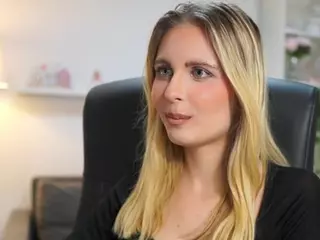 catecrago's Live Sex Cam Show
