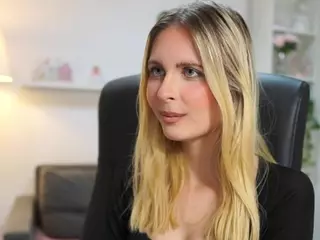 catecrago's Live Sex Cam Show