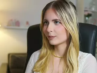 catecrago's Live Sex Cam Show