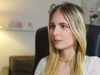 catecrago's Live Sex Cam Show