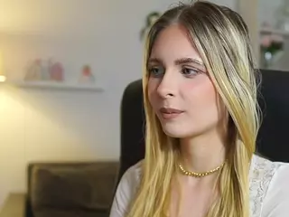 catecrago's Live Sex Cam Show