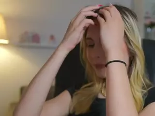 catecrago's Live Sex Cam Show