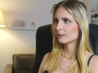catecrago's Live Sex Cam Show