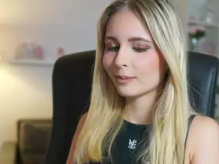 catecrago's Live Sex Cam Show