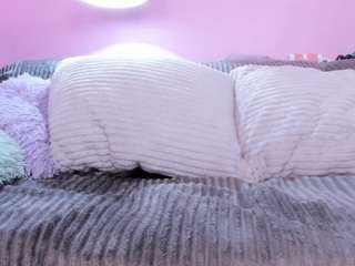 Live cam show with Hiyakasudere