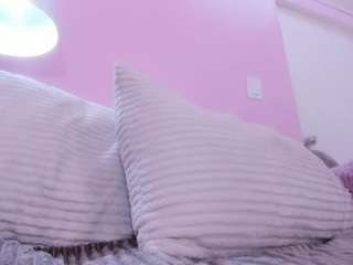 Hiyakasudere live cam — anal, oil, fingers