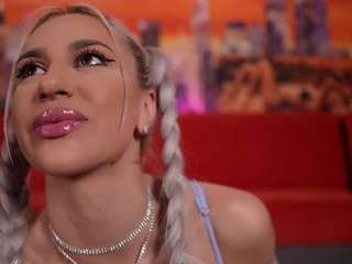 karlabart live webcam show