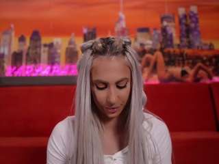 karlabart live webcam show