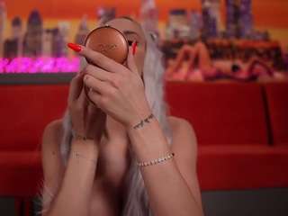 KarlaBart live webcam show