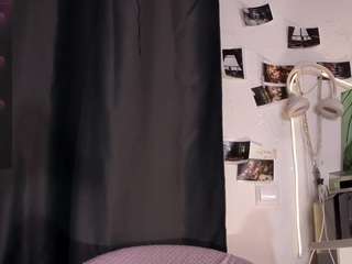 kellybbface Live Webcam on CamSoda